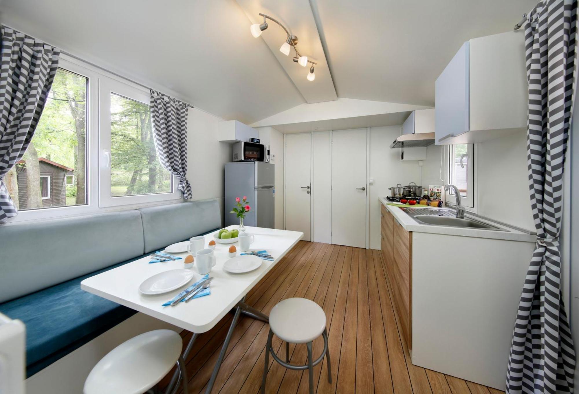 Knaus Campingpark Frickenhausen Frickenhausen am Main Bagian luar foto