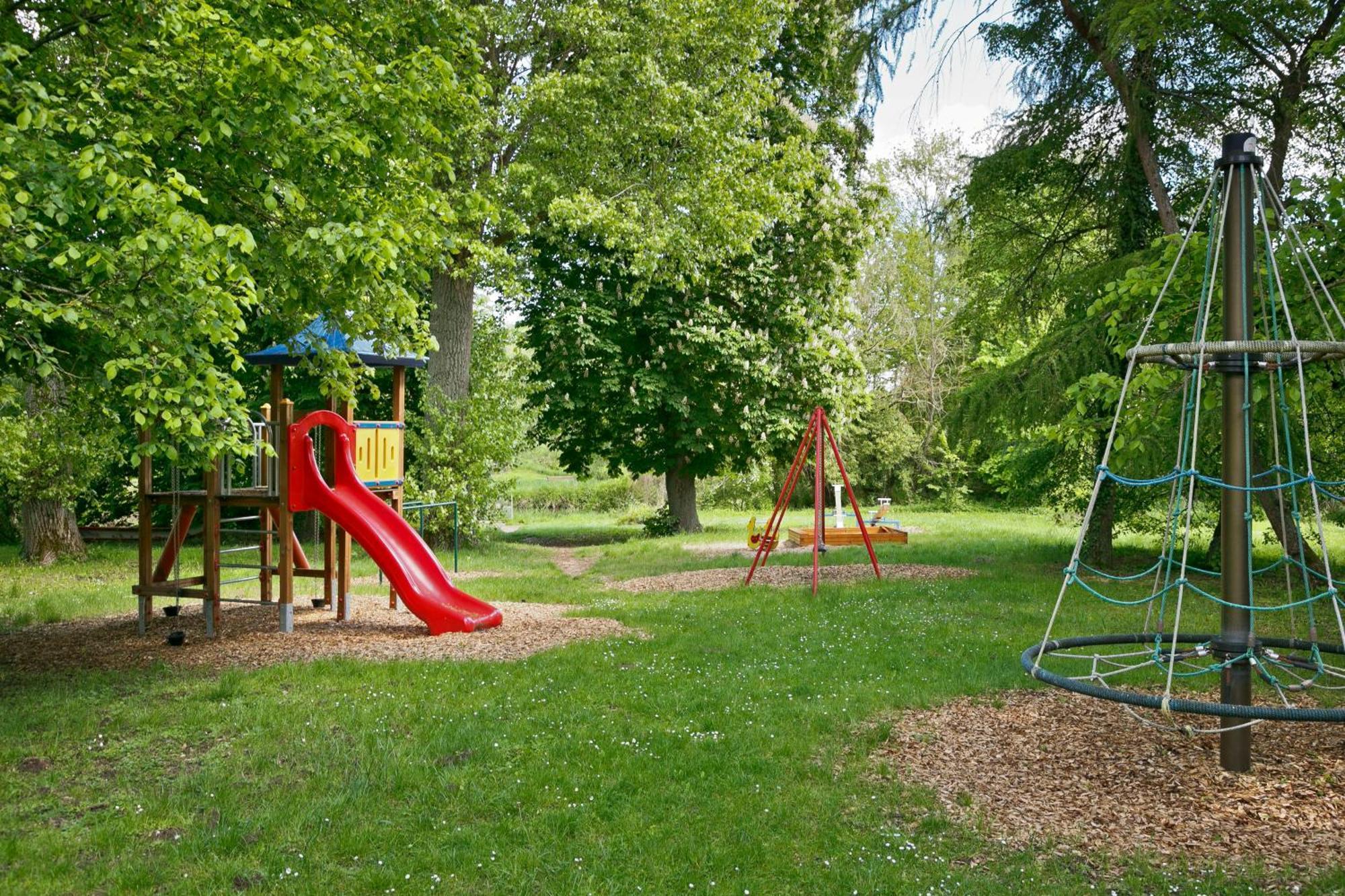 Knaus Campingpark Frickenhausen Frickenhausen am Main Bagian luar foto